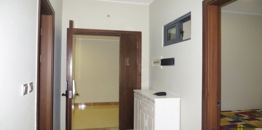 3 bedrooms Apartment in Cau Giay, Ha Noi,  No. 19956