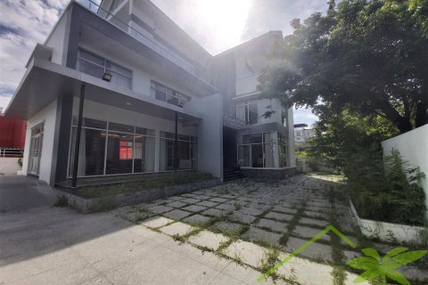 6 bedrooms Villa in Nha Trang, No. 29667