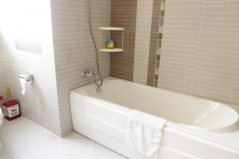 Квартира с 3 спальнями в Тэйхо, Ханой ,  № 6523 22