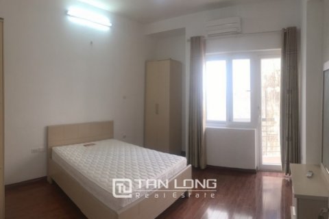 4 bedrooms House in Tay Ho, Ha Noi, No. 3630 9