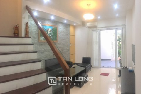 4 bedrooms House in Tay Ho, Ha Noi, No. 3630 4