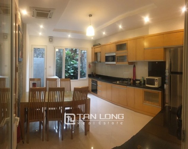 4 bedrooms House in Tay Ho, Ha Noi, Vietnam No. 3630