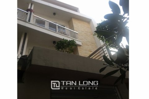 4 bedrooms House in Tay Ho, Ha Noi, No. 3630 1