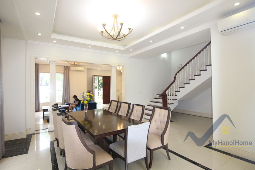 4 bedrooms Villa in Long Bien, Ha Noi, Vietnam No. 19333