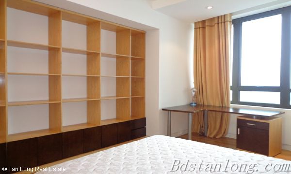 Квартира с 2 спальнями в Каузяй, Ханой, Вьетнам № 7093
