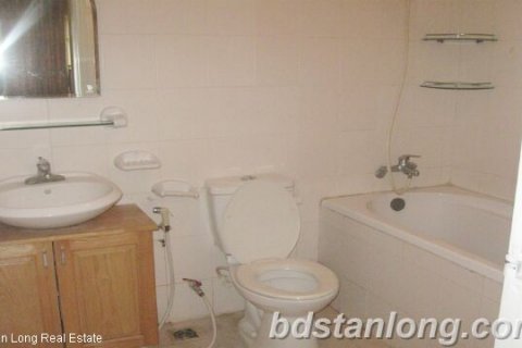 3 bedrooms Apartment in Dong Da, Ha Noi, No. 6969 7