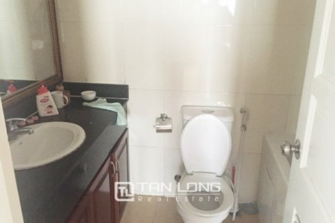3 bedrooms Apartment in Tay Ho, Ha Noi, No. 1823 8