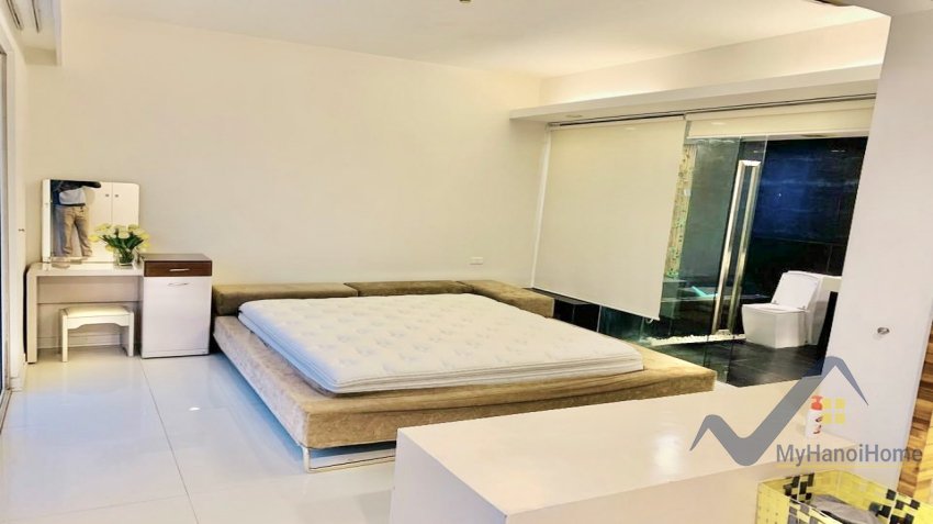 3 bedrooms Apartment in Long Bien, Ha Noi, Vietnam No. 18937