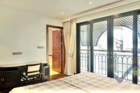 2 bedrooms Apartment in Tay Ho, Ha Noi,  No. 18936 11
