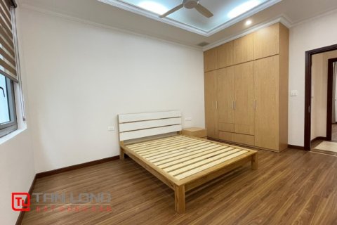 Вилла с 4 спальнями в Лонгбьен, Ханой , № 2095 11