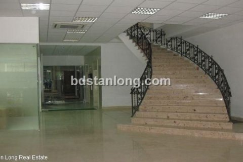 Офис 9м2 в Хоанкьем, Ханой ,  № 6918