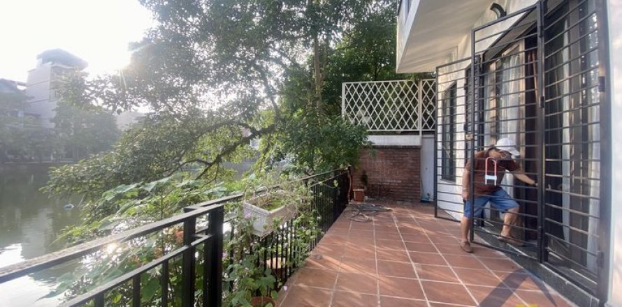 3 bedrooms House in Long Bien, Ha Noi, No. 19541