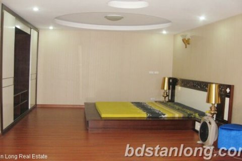 4 bedrooms Apartment in Tay Ho, Ha Noi,  No. 7540 7