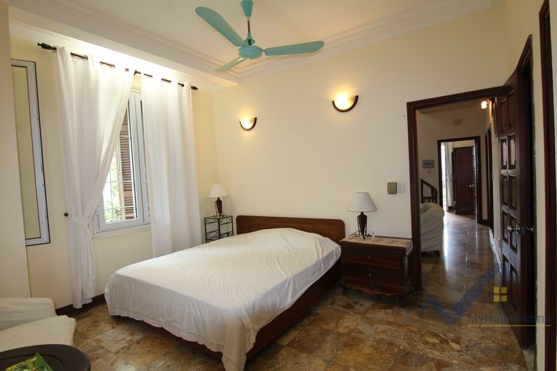 3 bedrooms House in Long Bien, Ha Noi, Vietnam No. 19408
