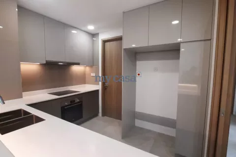 Квартира с 3 спальнями в Тхудык, Хошимин ,  № 11112 2