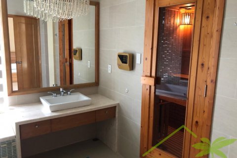 4 bedrooms Villa in Nha Trang, No. 10484 14