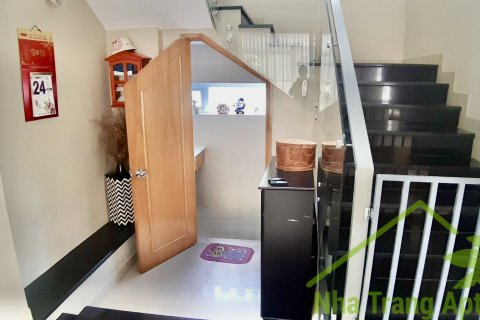 4 bedrooms Villa in Nha Trang, No. 10484 7