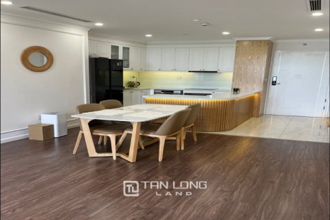 3 bedrooms Apartment in Tay Ho, Ha Noi, No. 2202 4