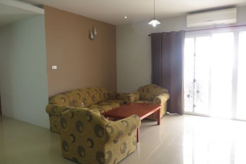 3 bedrooms Apartment in Dong Da, Ha Noi, No. 6020