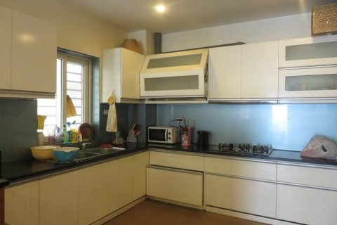 3 bedrooms Apartment in Dong Da, Ha Noi, No. 6021 4