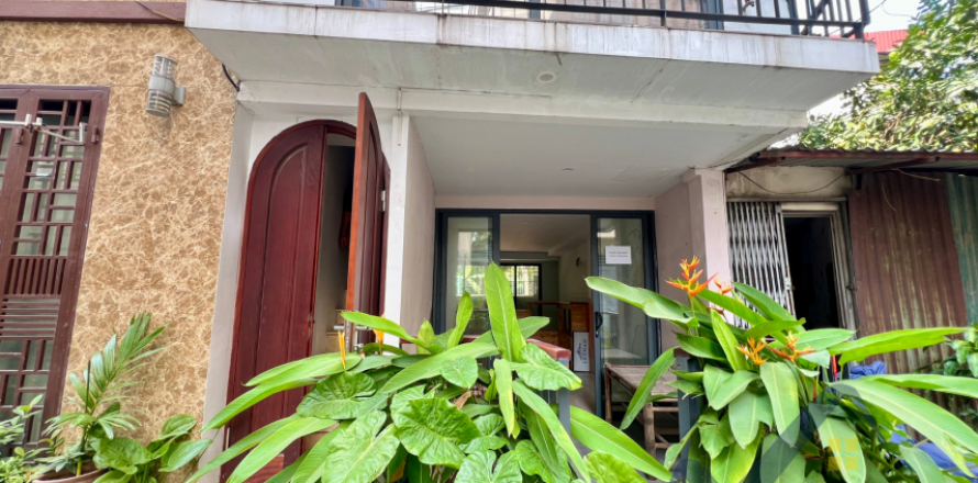 2 bedrooms Villa in Tay Ho, Ha Noi, No. 18760