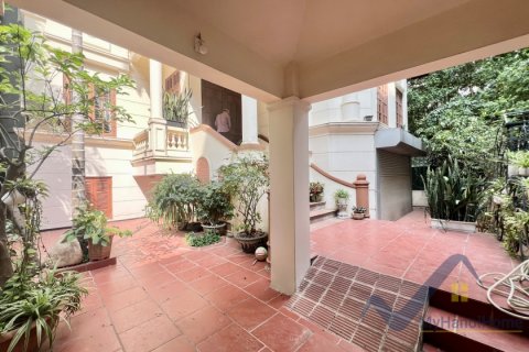 5 bedrooms Villa in Tay Ho, Ha Noi,  No. 18762