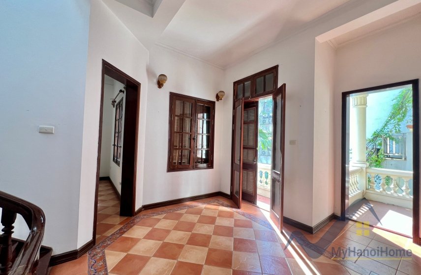 5 bedrooms Villa in Tay Ho, Ha Noi, Vietnam No. 18762