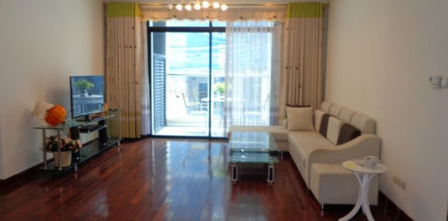 2 bedrooms Apartment in Hai Ba Trung, Ha Noi,  No. 7555