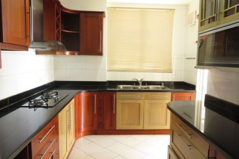4 bedrooms Apartment in Tay Ho, Ha Noi, No. 7561 4