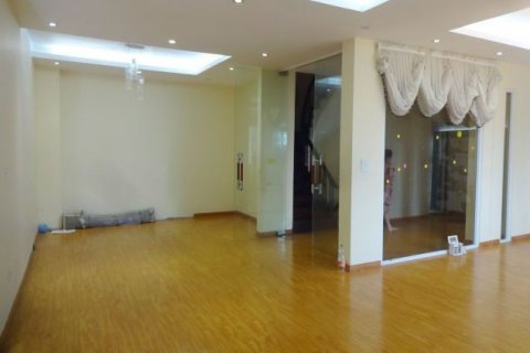 Дом с 5 спальнями в Тэйхо, Ханой , № 5789 13