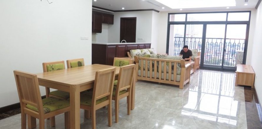 3 bedrooms Apartment in Ba Dinh, Ha Noi, No. 5790