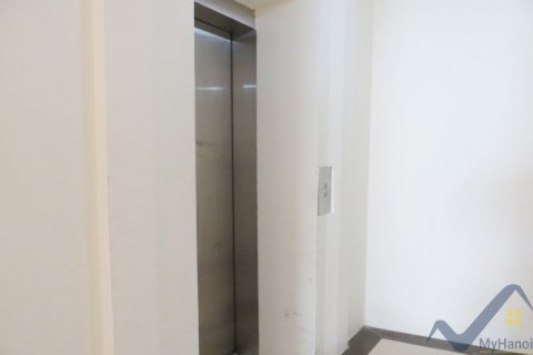 Квартира с 3 спальнями в Тэйхо, Ханой , № 19934
