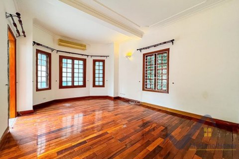 5 bedrooms Villa in Tay Ho, Ha Noi, No. 19935 18