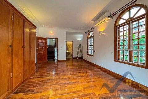 5 bedrooms Villa in Tay Ho, Ha Noi, No. 19935 13