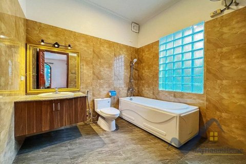5 bedrooms Villa in Tay Ho, Ha Noi, No. 19935 14
