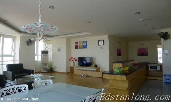 3 bedrooms Apartment in Cau Giay, Ha Noi, Vietnam No. 8547