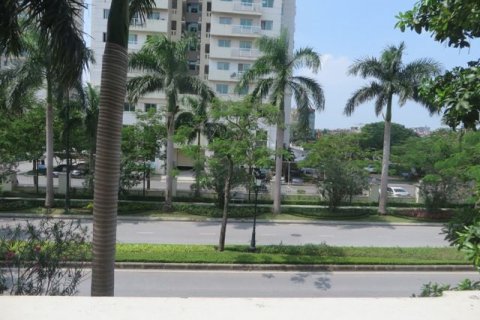 5 bedrooms Villa in Tay Ho, Ha Noi,  No. 5399 21