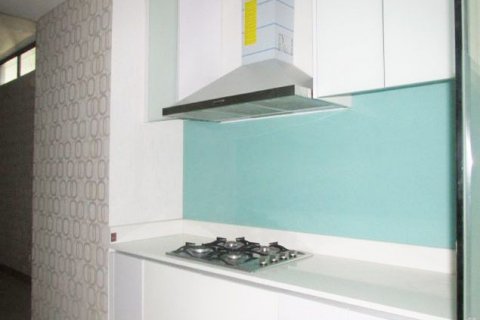 3 bedrooms Apartment in Nam Tu Liem, Ha Noi, No. 6889 5