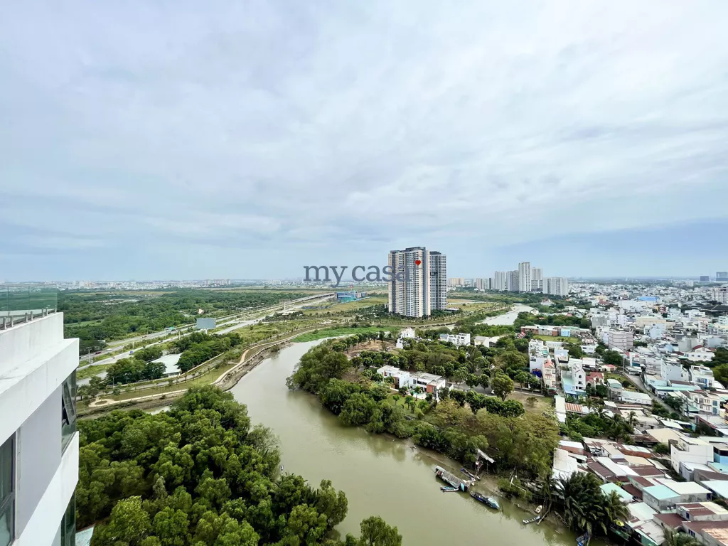 3 bedrooms Apartment in Ho Chi Minh, Vietnam No. 11100