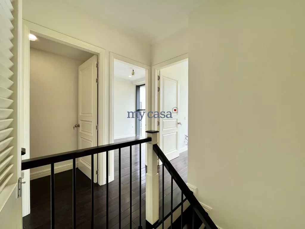 3 bedrooms Apartment in Ho Chi Minh, Vietnam No. 11100