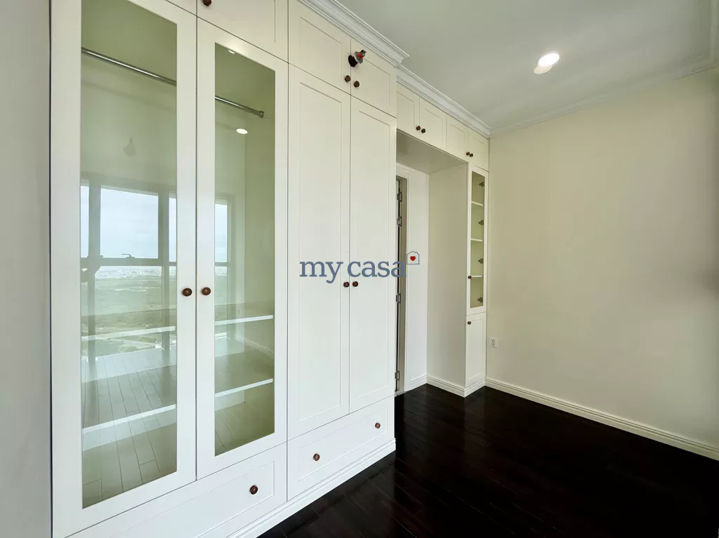 3 bedrooms Apartment in Ho Chi Minh, Vietnam No. 11100