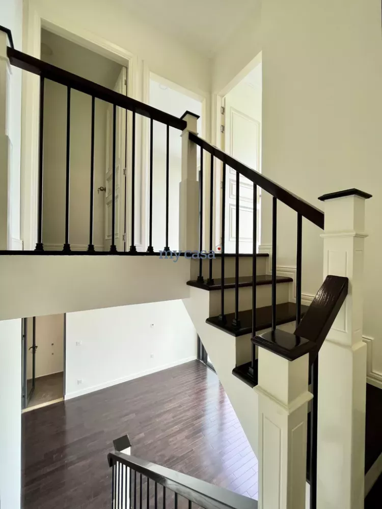 3 bedrooms Apartment in Ho Chi Minh, Vietnam No. 11100