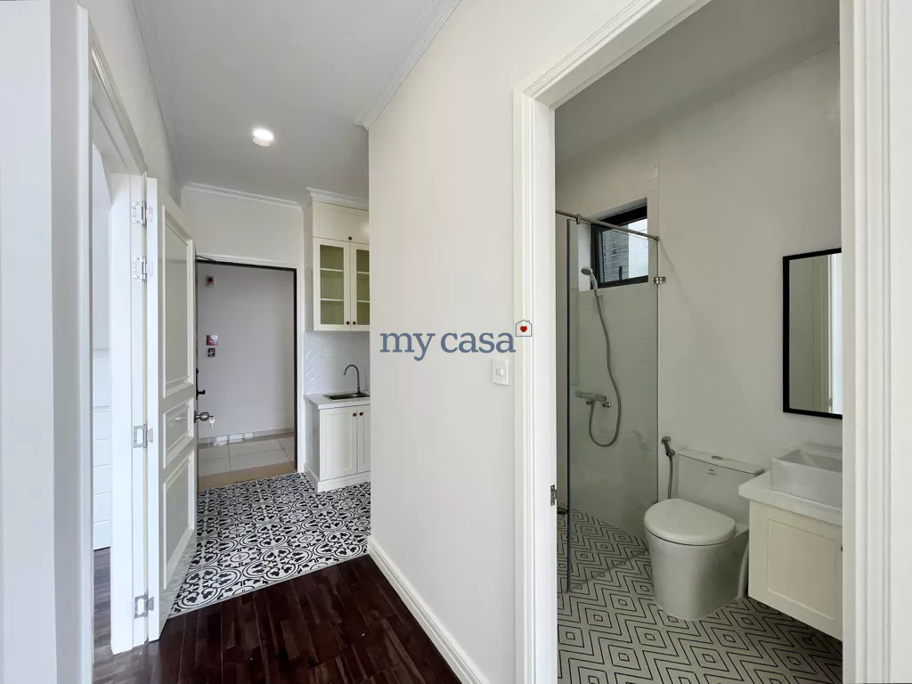 5 bedrooms Apartment in Ho Chi Minh, Vietnam No. 11101