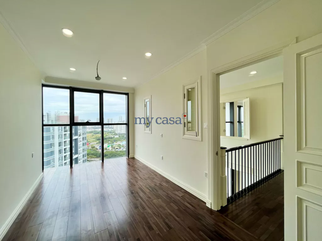5 bedrooms Apartment in Ho Chi Minh, Vietnam No. 11101