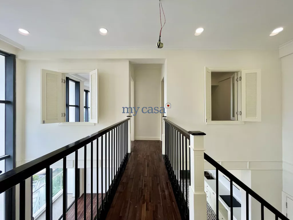 5 bedrooms Apartment in Ho Chi Minh, Vietnam No. 11101