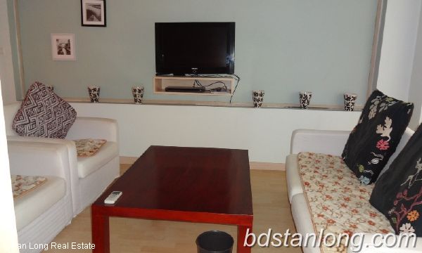2 bedrooms Apartment in Ba Dinh, Ha Noi, Vietnam No. 8194