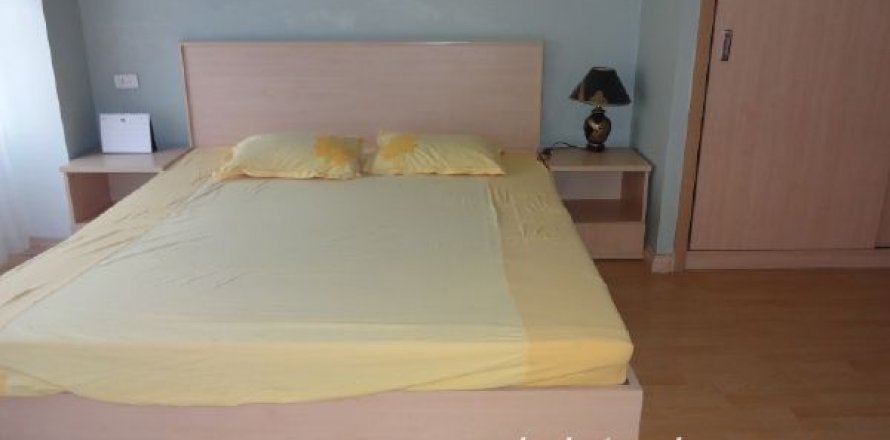 2 bedrooms Apartment in Ba Dinh, Ha Noi,  No. 8194