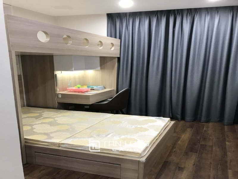 Квартира с 2 спальнями в Тэйхо, Ханой, Вьетнам № 2395