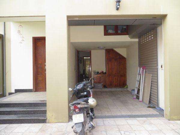4 bedrooms Villa in Long Bien, Ha Noi, Vietnam No. 6347