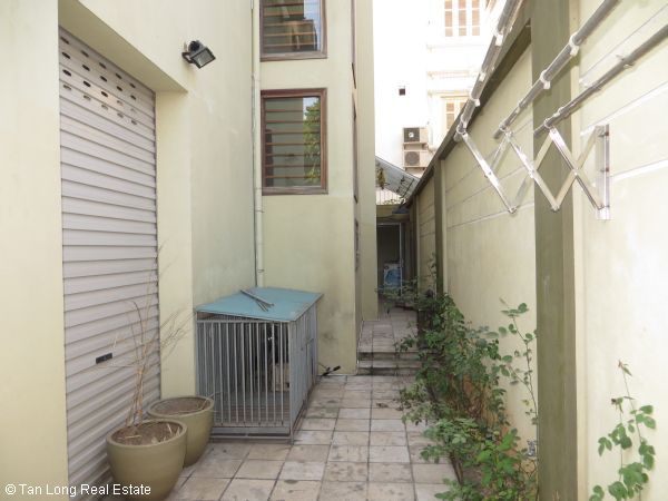4 bedrooms Villa in Long Bien, Ha Noi, Vietnam No. 6347